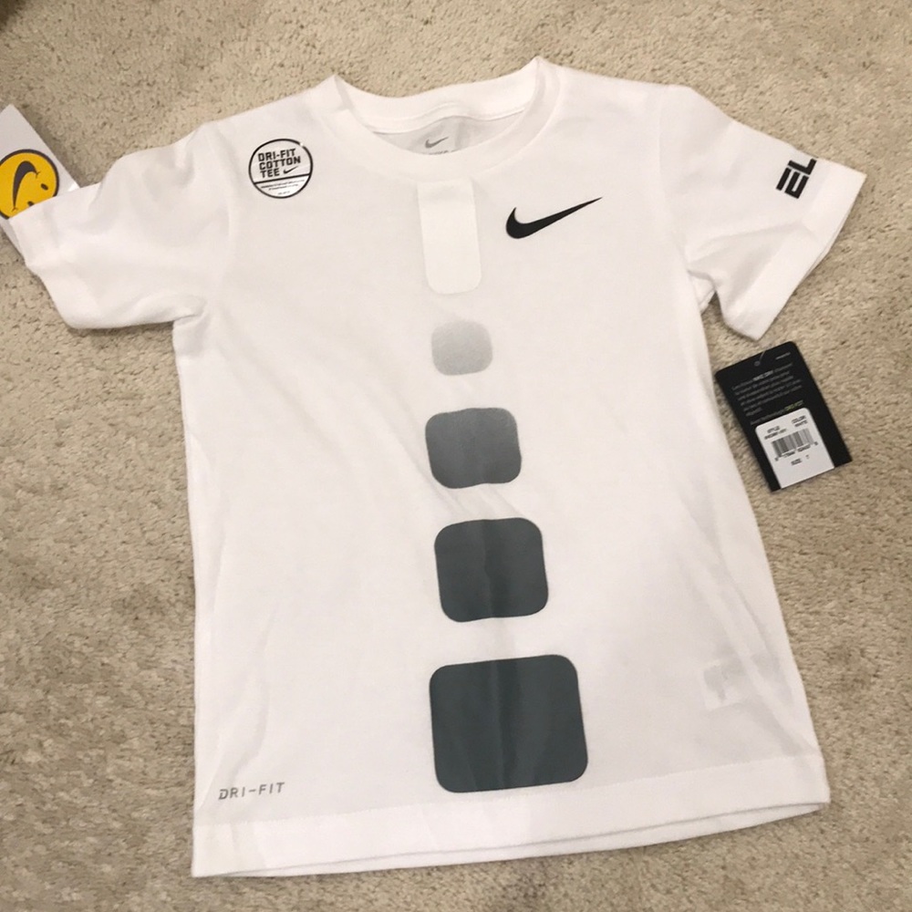 Boys Nike Tee
